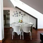 Location Spacious Charming 2 Great Views *