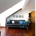 Location Spacious Charming 2 Great Views Лісабон