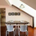 Location Spacious Charming 2 Great Views Апартаменти