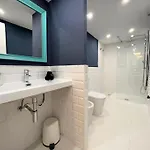 Location Spacious Charming 2 Great Views Апартаменти Лісабон