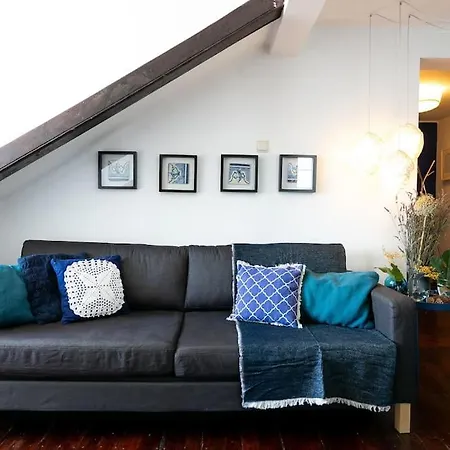 Апартаменти Location Spacious Charming 2 Great Views