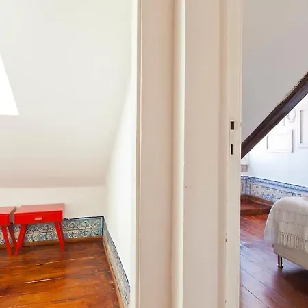 Location Spacious Charming 2 Great Views * Лісабон