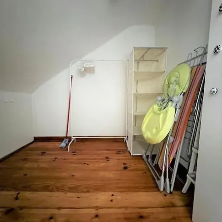 Location Spacious Charming 2 Great Views アパート