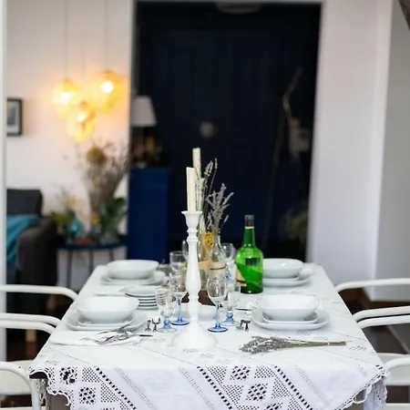 Апартаменти Location Spacious Charming 2 Great Views *
